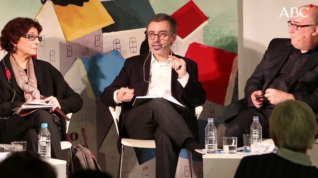 Mesa redonda en el Museo ABC para celebrar el 25 aniversario del ABC Cultural