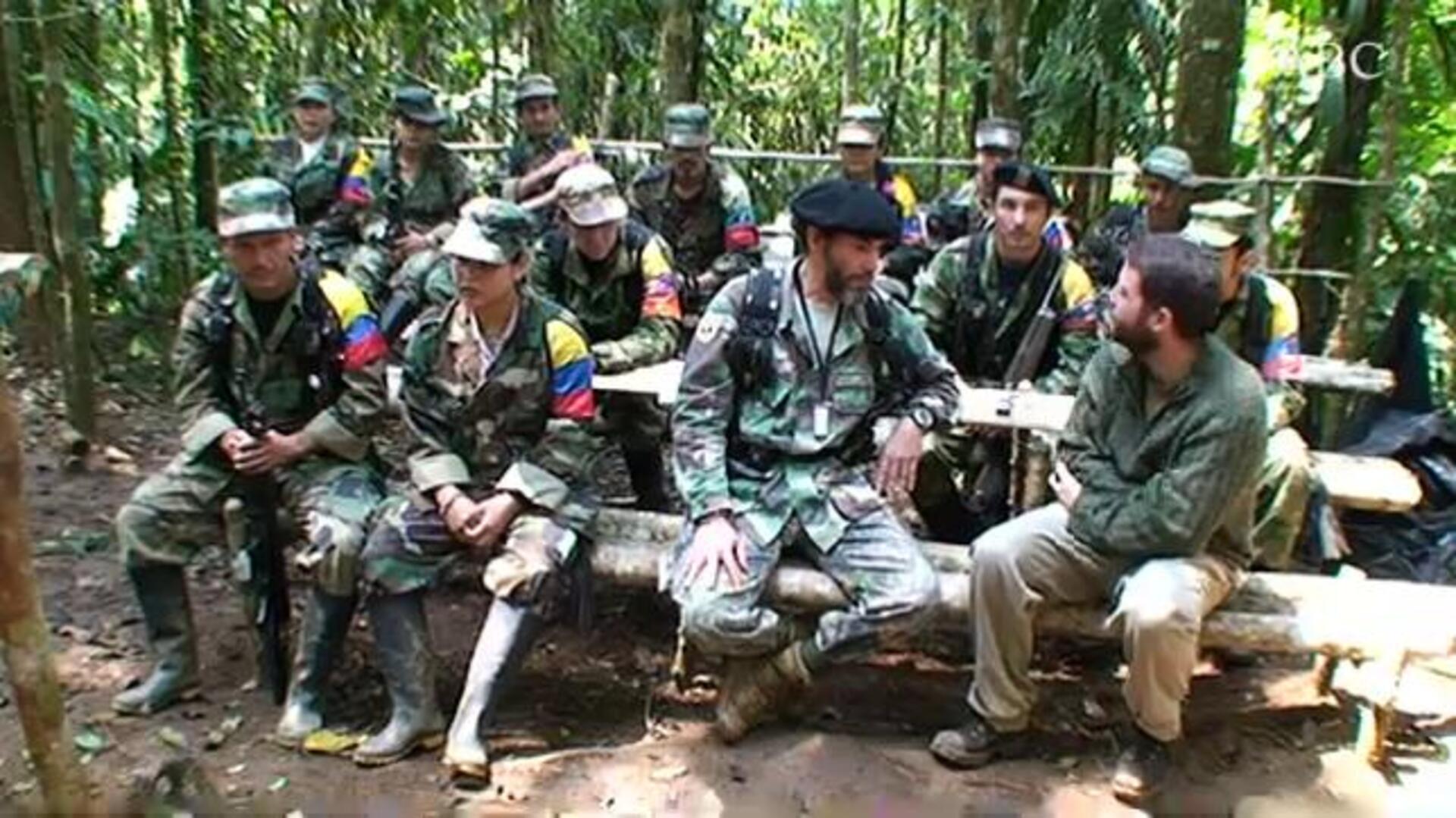 Pastor Alape: «Hay una solidaridad espiritual con los compañeros de ETA»