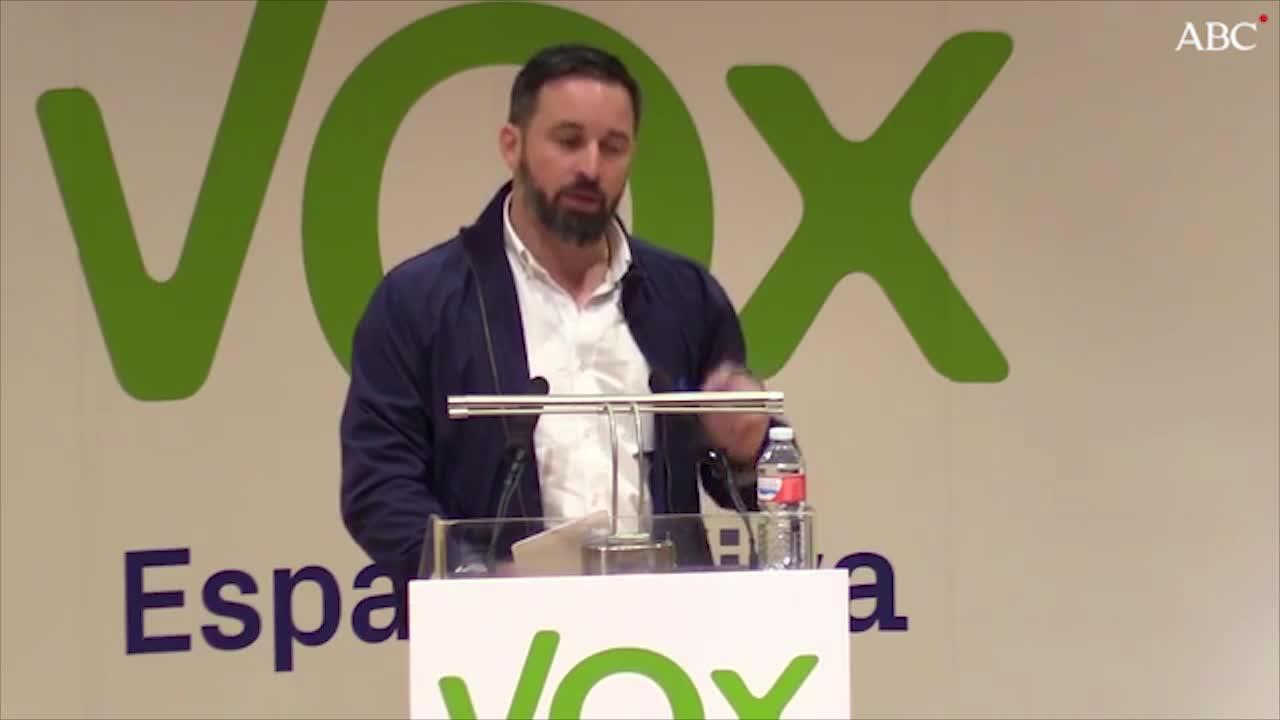 Vox lograría cinco escaños y Puigdemont no saldría elegido