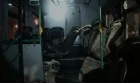 Una discusión entre un conductor y una pasajera causa un accidente de autobús