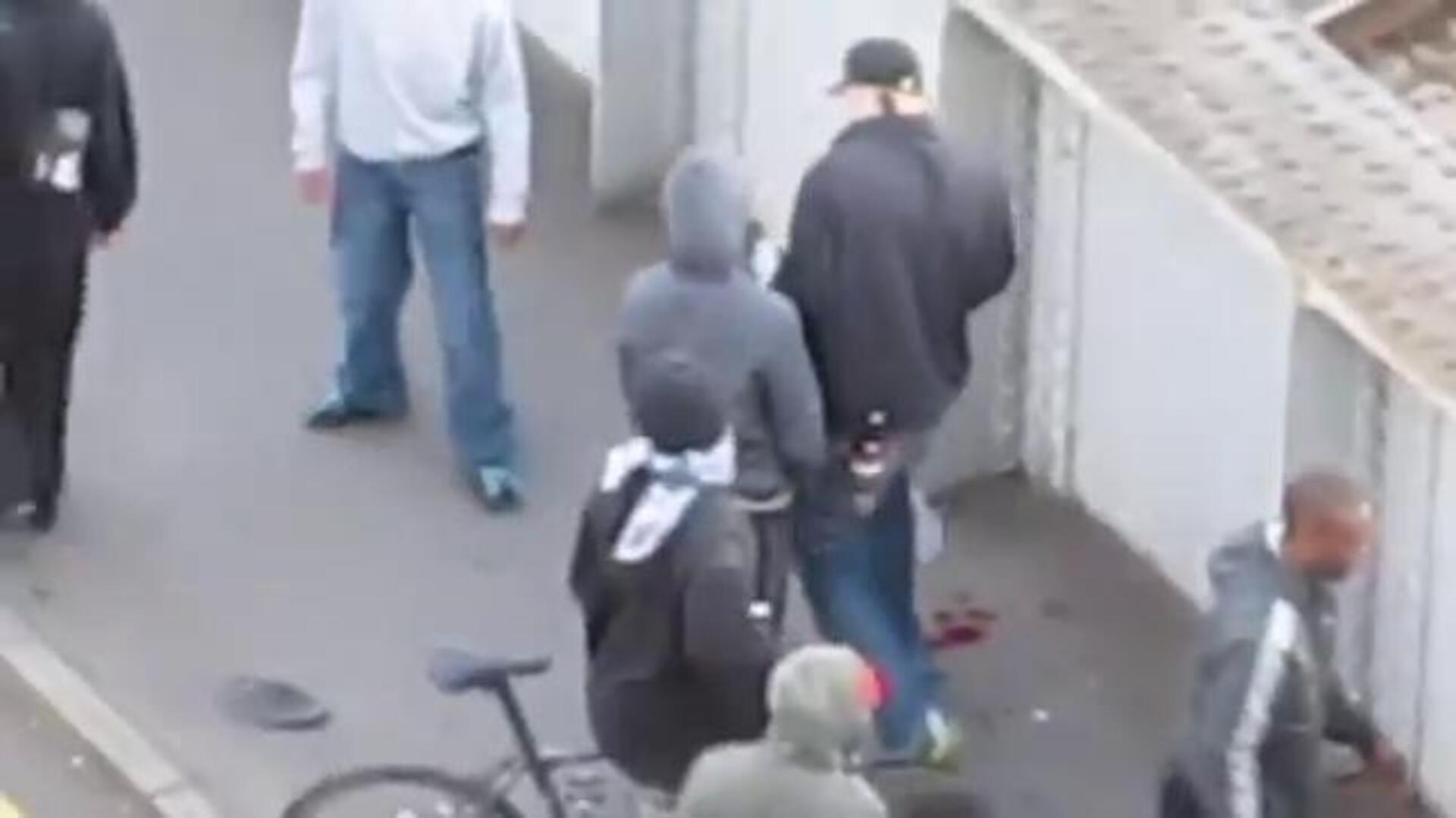 Desvalijan a un joven herido en los disturbios de Londres