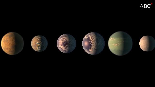 Representación de la vista desde uno de los planetas que orbitan Trappist-1