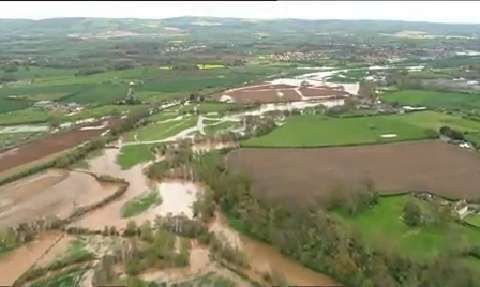 Primera víctima mortal por las inundaciones de Reino Unido