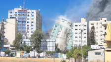 Así fue el bombardeo de la sede de Al Jazeera y AP en Gaza