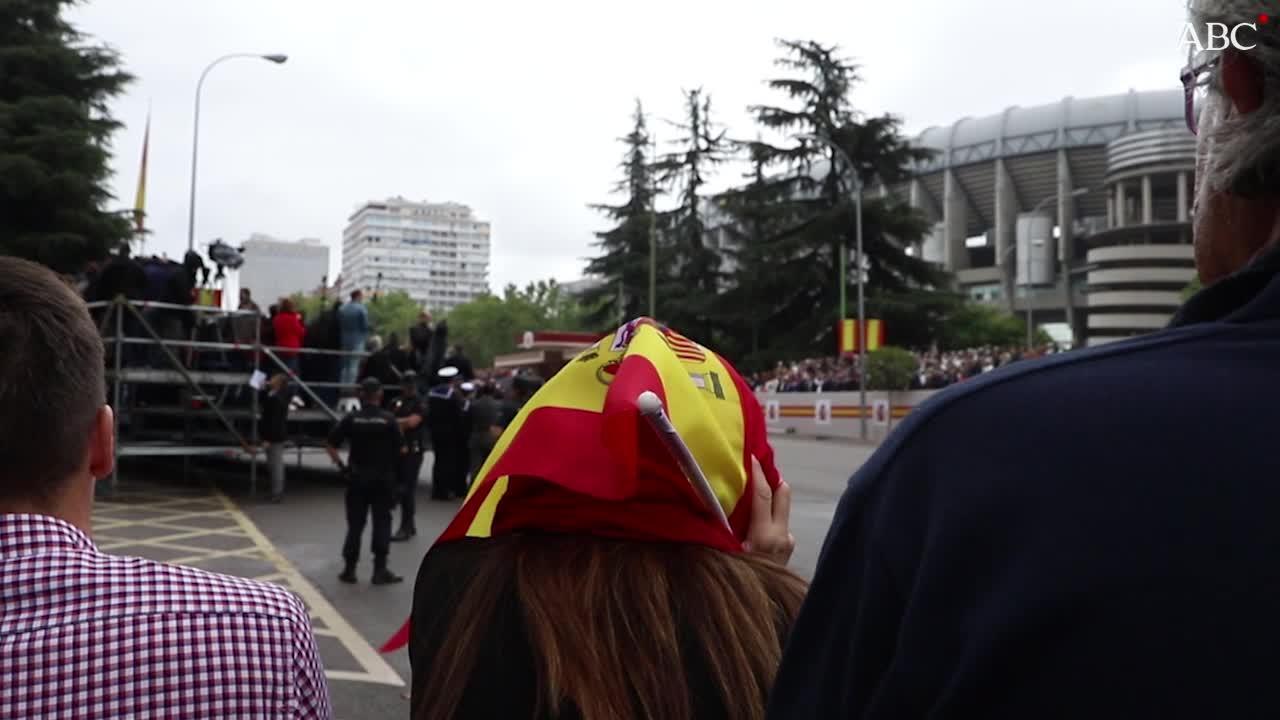 Petición de elecciones en la Fiesta Nacional