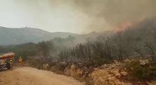 Emergencias espera que el fuego en Valencia no avance más tras afectar a 1.500 hectáreas