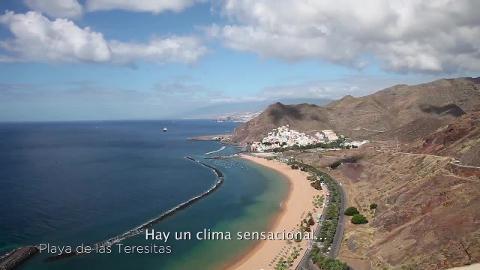 Rajoy &#039;camina rápido&#039; por Canarias en un nuevo vídeo del PP: «Es importante perseverar en esto»