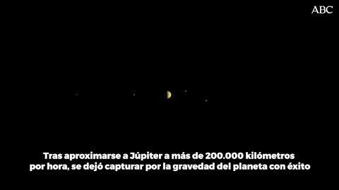 Los responsables de la misión Juno celebran la llegada de la nave a Júpiter