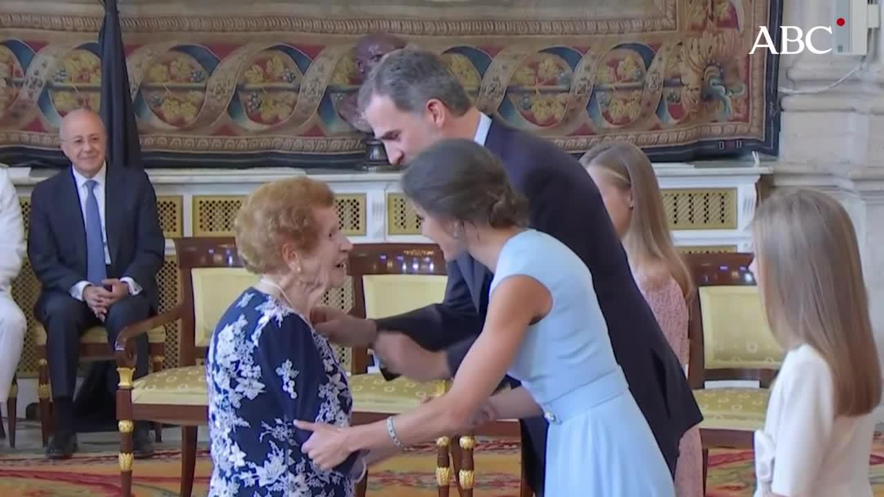 El piropo de la valenciana de 107 años a Leonor y Sofía