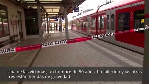 Los expertos forenses en la estación de Múnich donde se ha producido el ataque