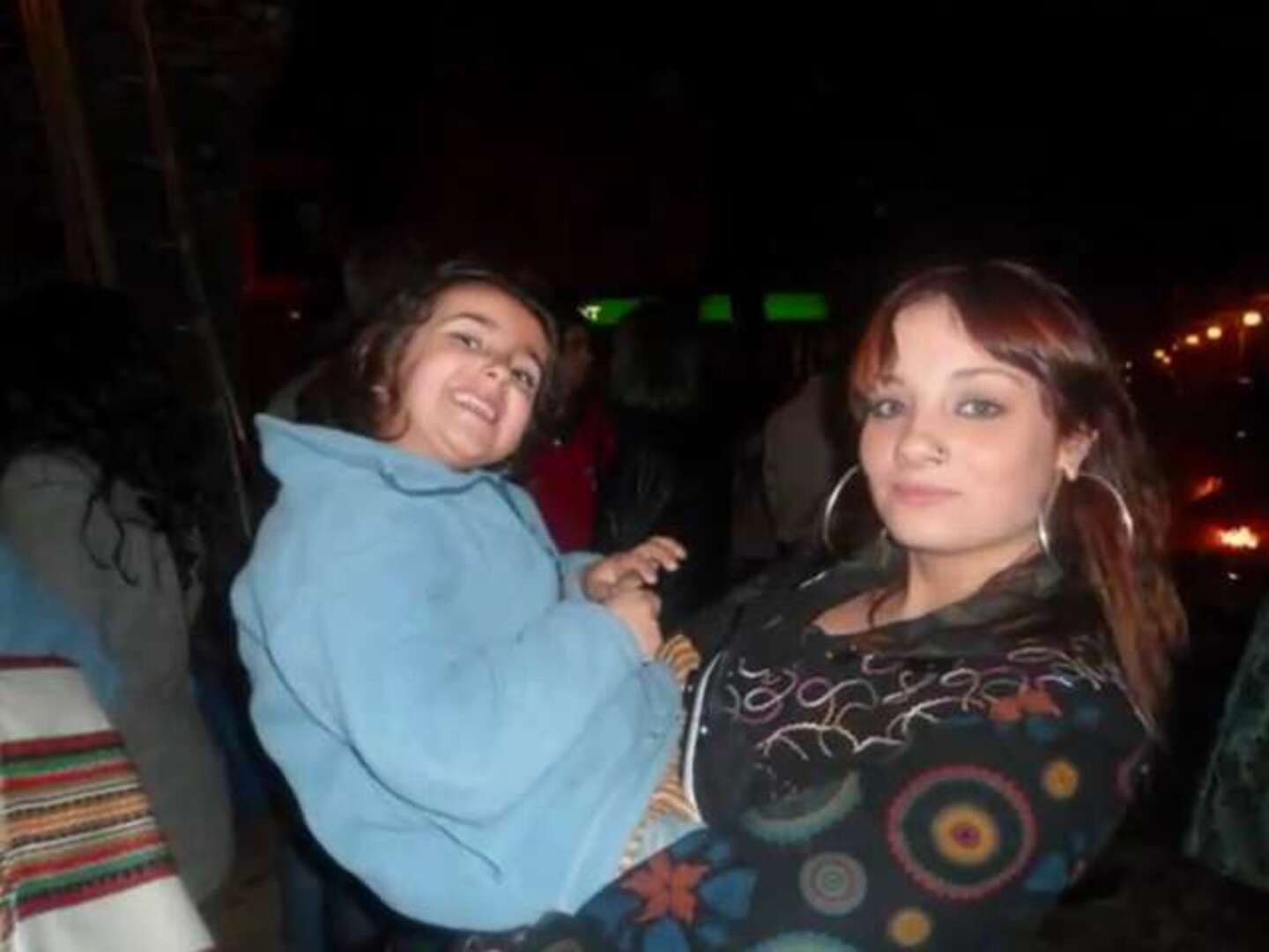 «Para nuestra queridísima Katia, con todo nuestro amor y cariño»