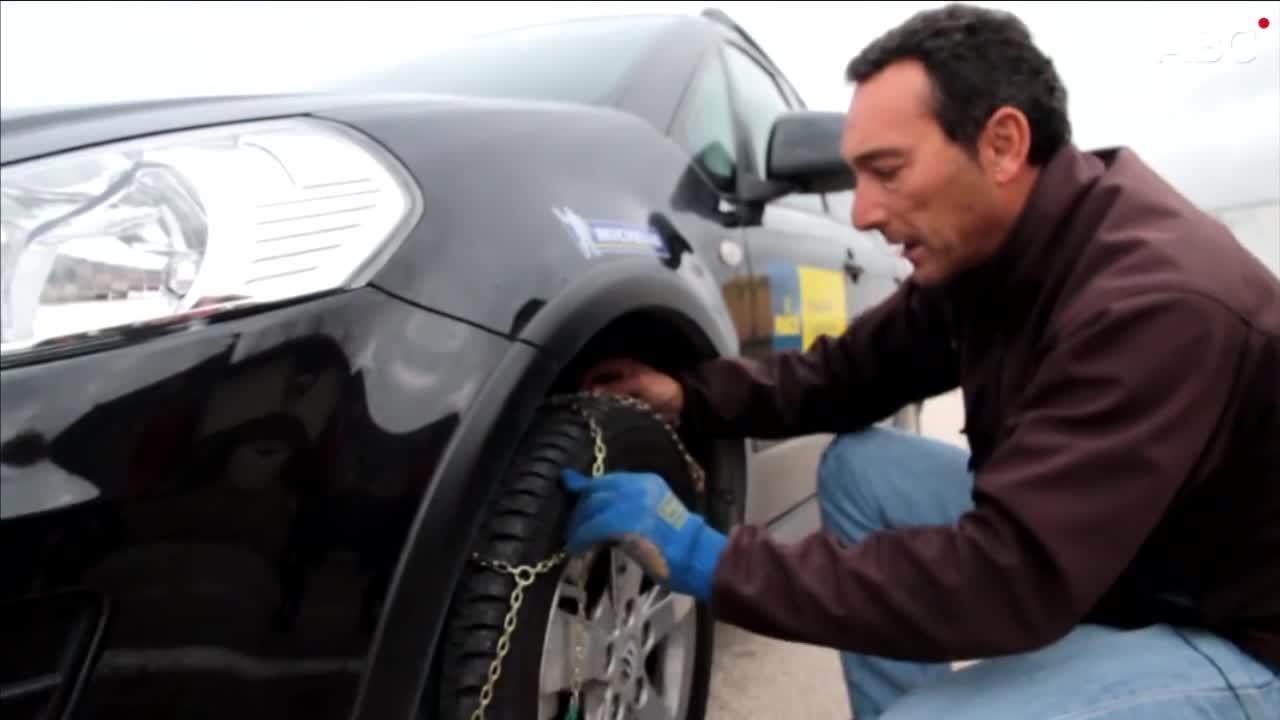 El 60% de los españoles no sabe poner las cadenas: te enseñamos a hacerlo con un vídeo práctico