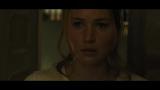 Escena de «madre!»: Jennifer Lawrence, aterrorizada por Bardem