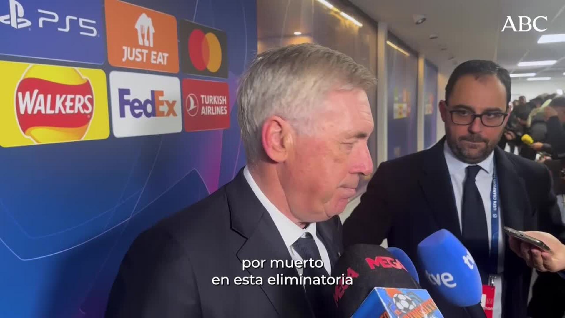 Lucas, en el momento de su lanzamiento en la tanda