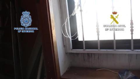 El correo del joven secuestrado: «Socorro, mi padre me mata»