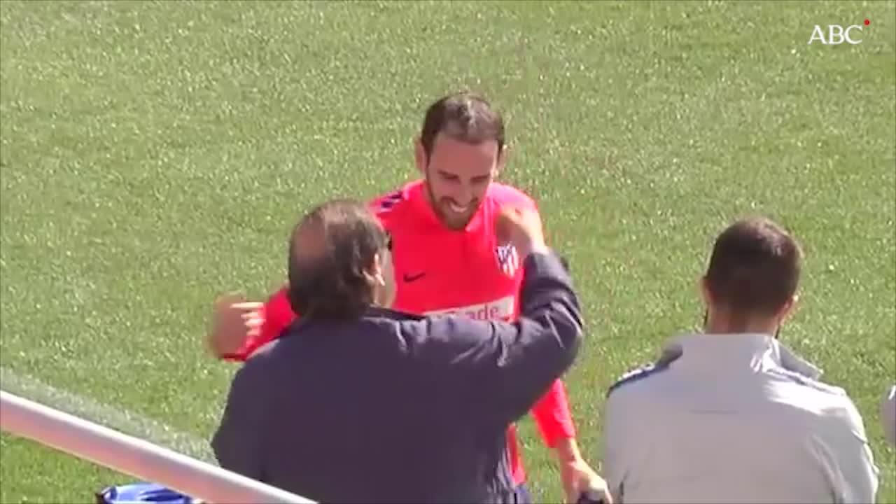 Godín confirmará este martes su futuro