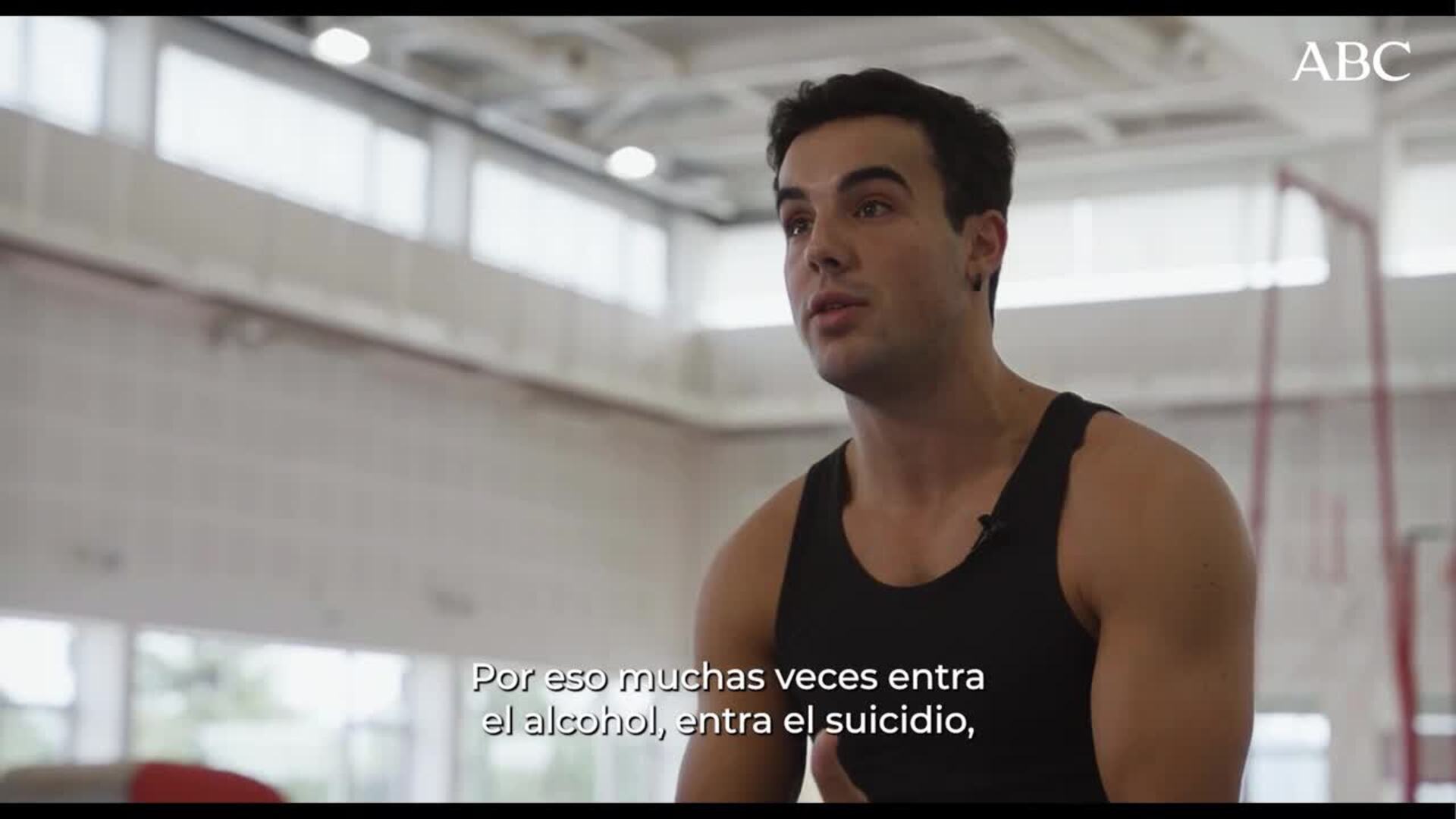 Óscar Casas se convierte en Gervasio Deferr en la serie 'El gran salto