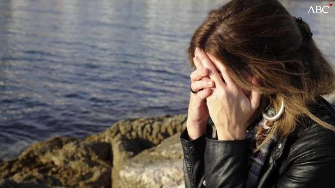 «Me cogió del pelo y me forzó. Al acabar, vomité. Me llamó cerda y se fue»