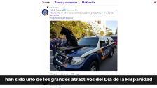 Miles de personas arropan a la Policía en su vuelta al desfile por el Día de la Fiesta Nacional