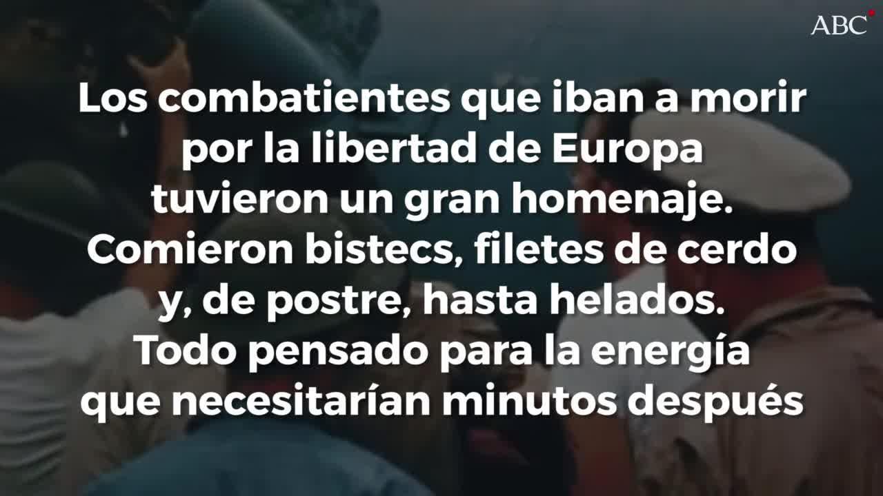 Imagen coloreada recientemente en la que se puede ver a varios soldados alemanes frente a un tanque «Panther»