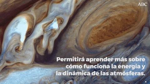 Imagen de la Gran Mancha Roja tomada por la Voyager 1 en 1979. Sin contar con las tormentas solares o con una vasta tormenta ocurrida en Saturno hace años, es actualmente el mayor huracán del Sistema Solar