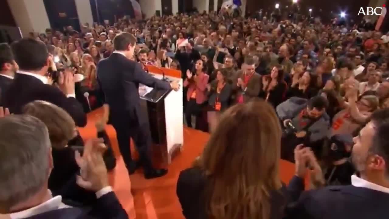 Rivera quiere gobernar en Andalucía siendo tercera fuerza política