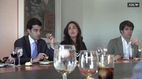 «Si nos vamos a trabajar fuera es porque los jóvenes no nos quedamos de brazos cruzados»