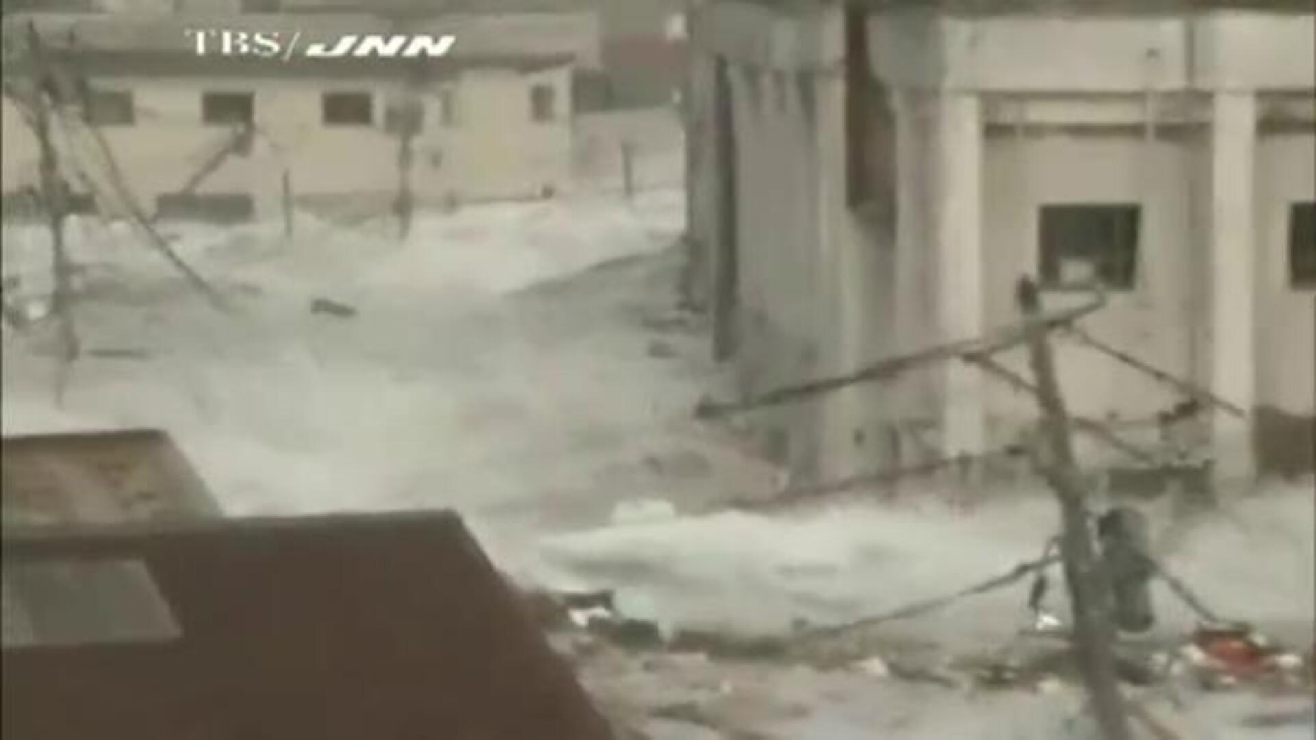 Nuevos vídeos del tsunami en Japón