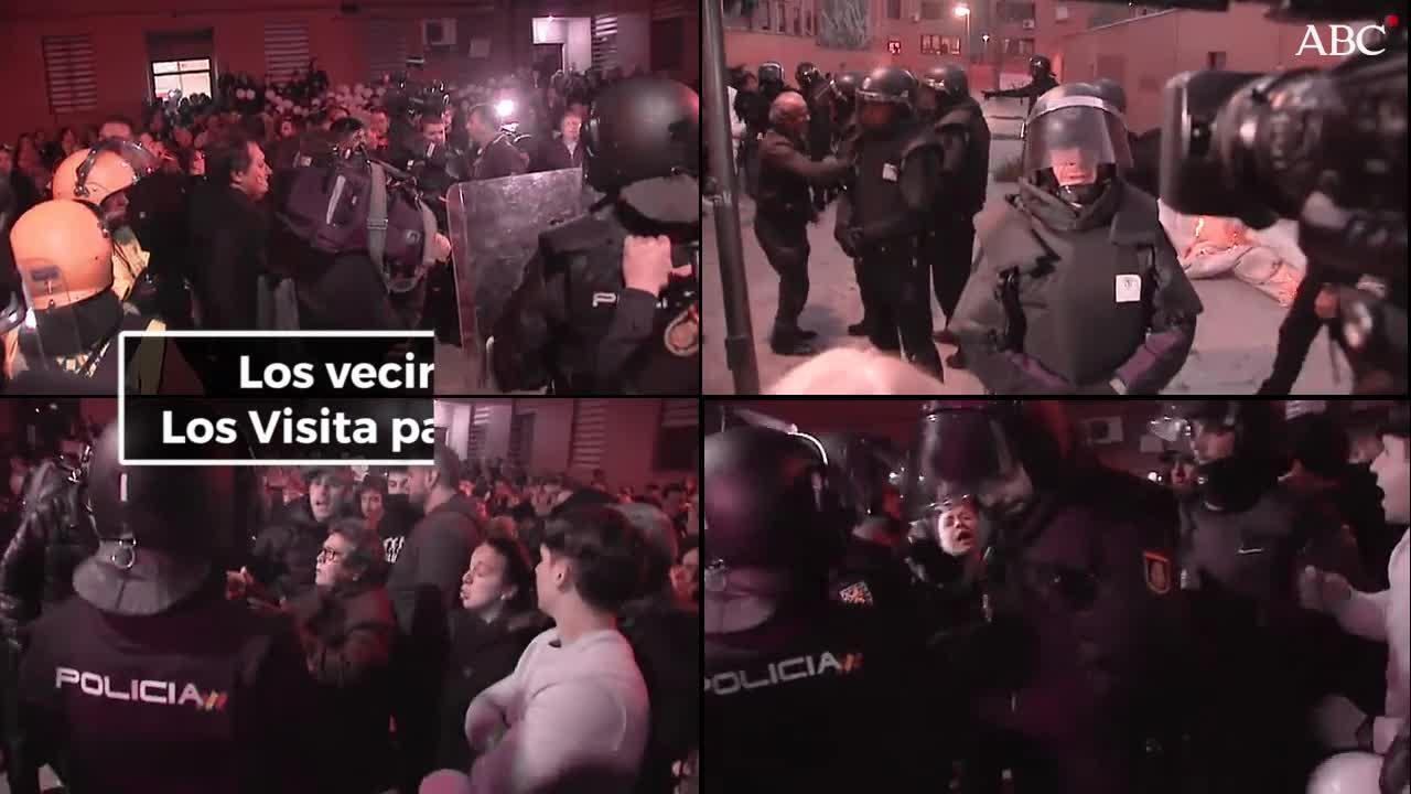 Pintadas realizadas en la fachada de la casa de Los Visita