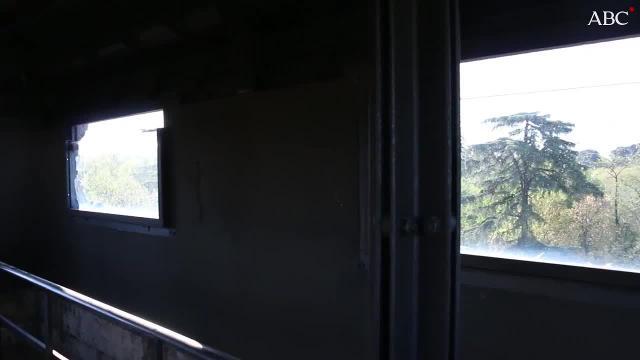 Tras la reparación de la zona norte y del mirador, el Ayuntamiento de Madrid ha cubierto el hemiciclo sur para su restauración