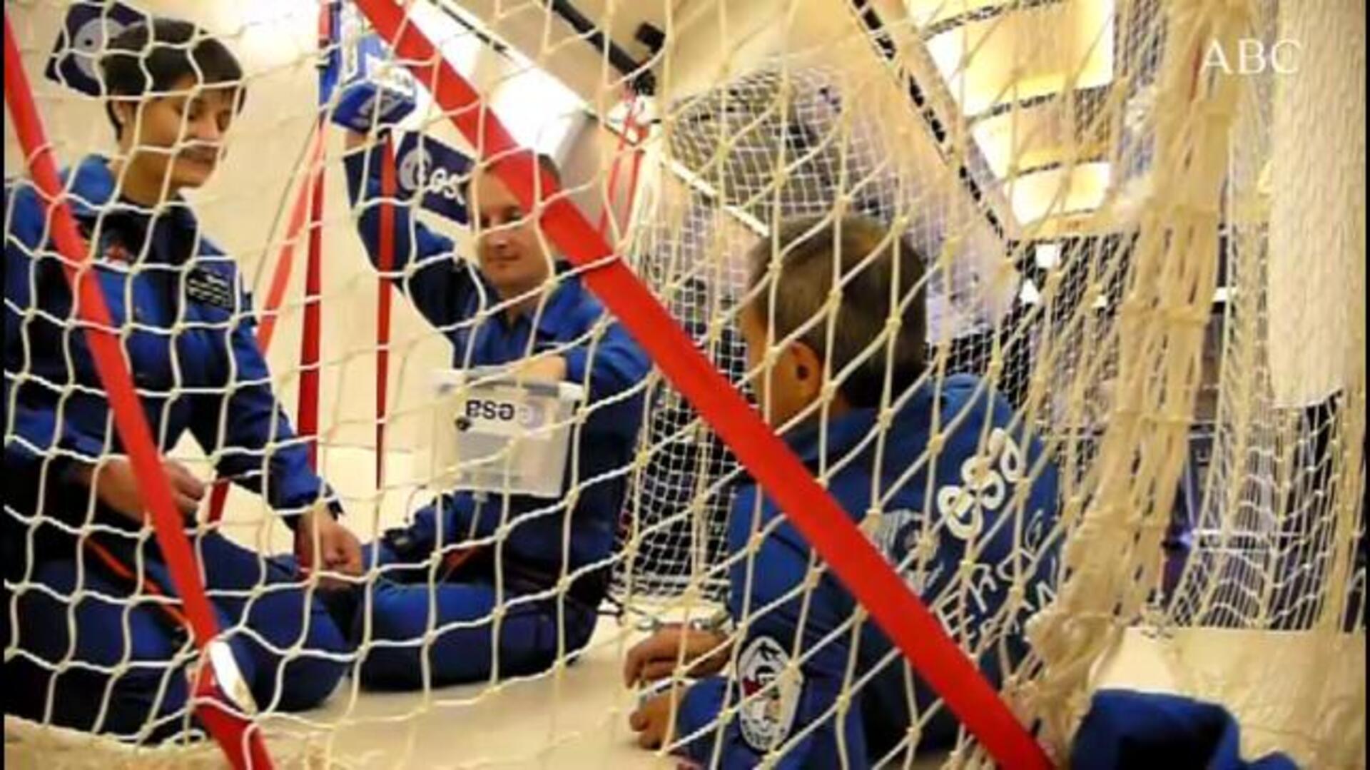 «En el espacio, el más leve movimiento puede enviarte muy lejos»