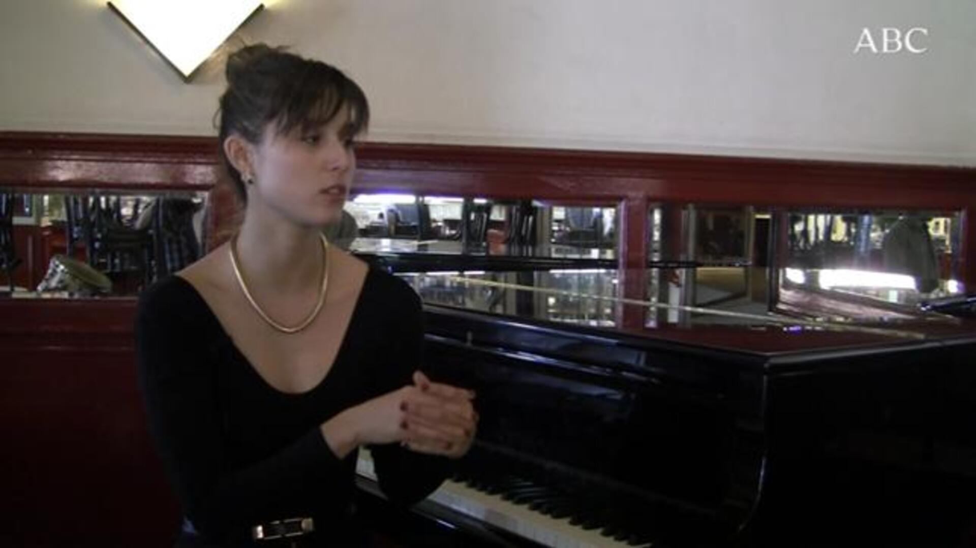 Francisca Valenzuela, a conquistar España con amor y reivindicación