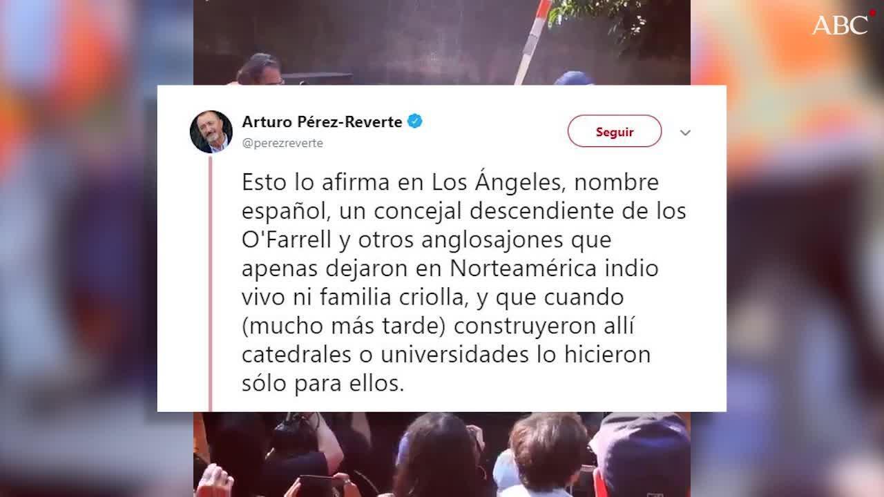 Pérez-Reverte: «Ésto lo firma un concejal con descendencia anglosajona, que no dejaron un solo indio vivo en Norteamérica»