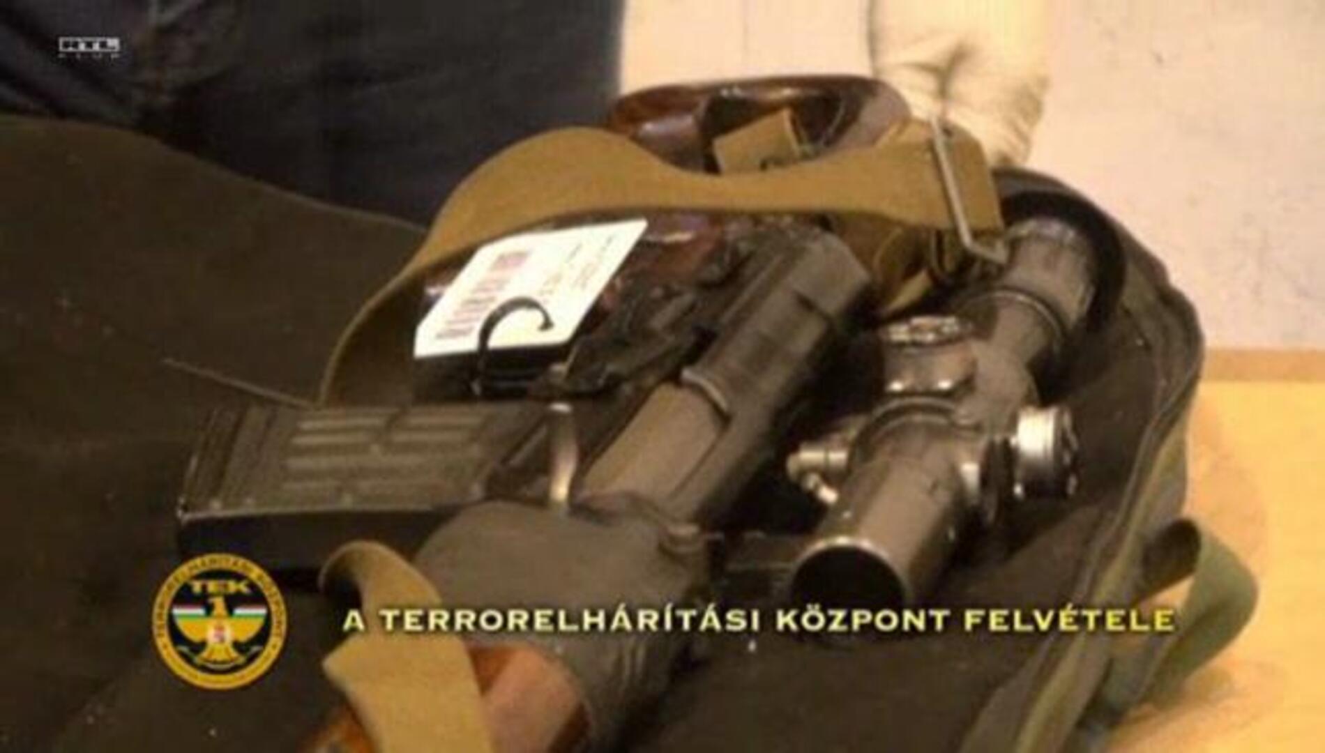 A Brad Pitt le confiscan las armas de su película de zombies