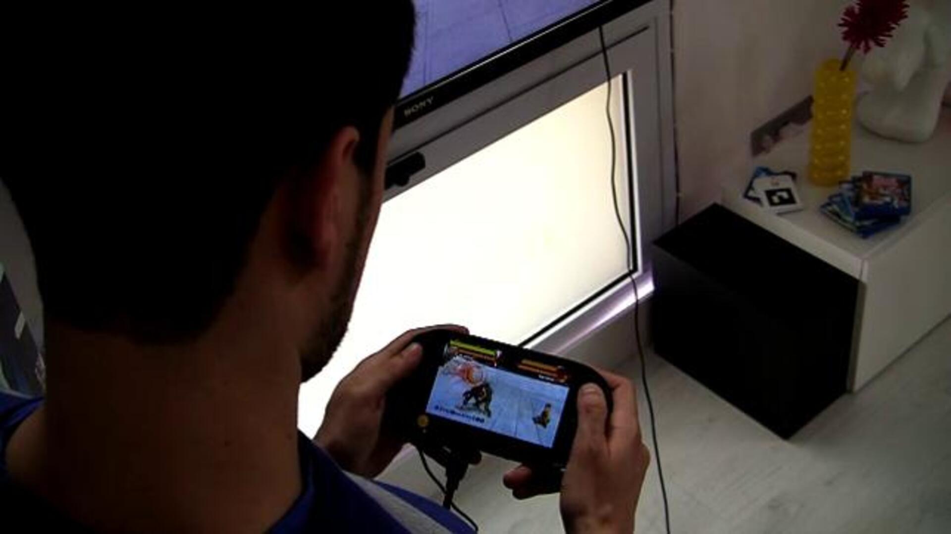 Daniel Sánchez-Crespo: PS Vita viene con un catálogo de juegos espectacular