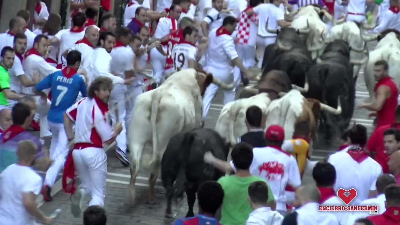 Cuarto encierro de los Sanfermines 2019, con toros de Jandilla