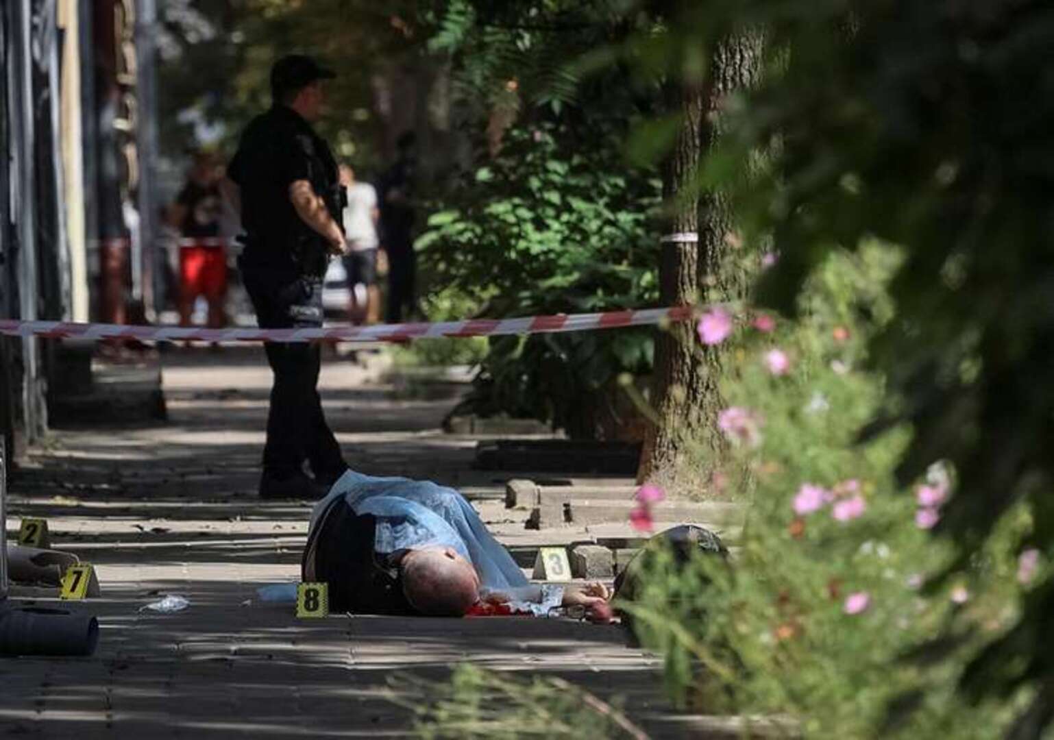 El cuerpo del expresidente del Parlamento de Ucrania, Andri Parubi, tras ser asesinado.