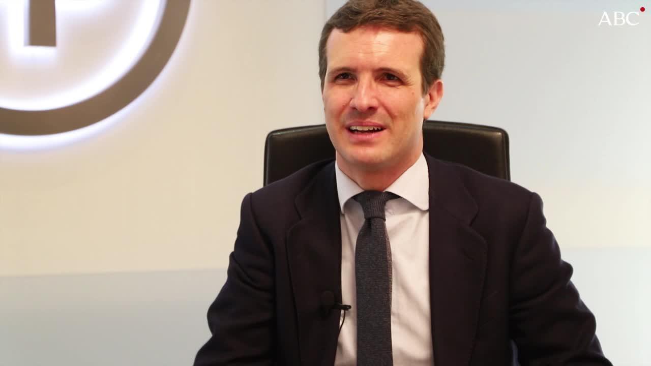 Pablo Casado: «Me duele España porque está hecha un desastre»