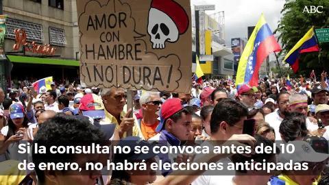 La exdiputada María Corina Machado, participa durante la gran marcha de Caracas