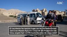 Al menos 17 heridos tras una explosión contra un autobús turístico junto a las pirámides de Egipto