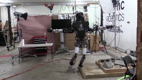 Mira en el video el comportamiento de Atlas, robot de Boston Dynamics