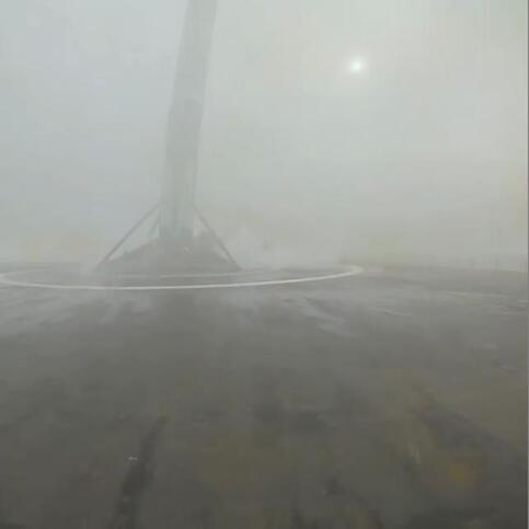 Aterrizaje fallido del cohete Falcon 9 sobre una plataforma marina