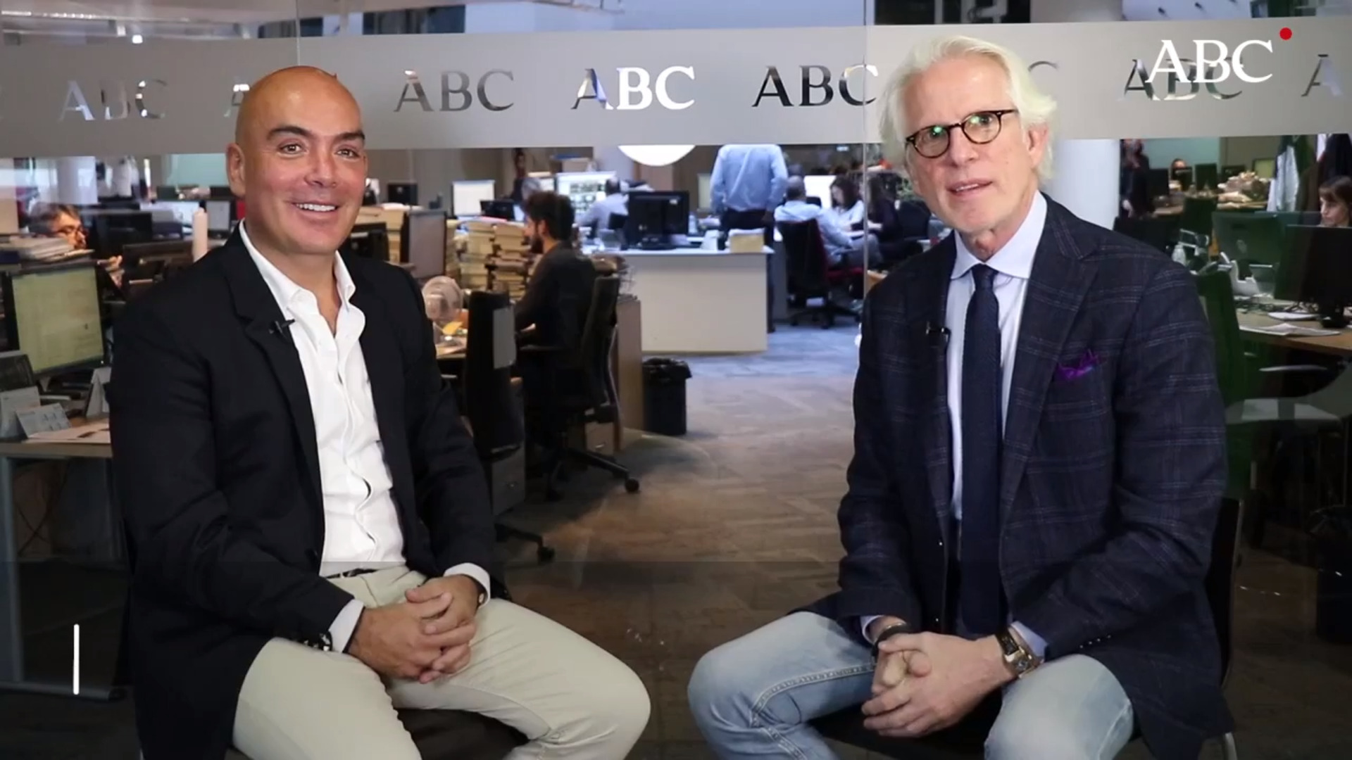 Top View con Kike Sarasola: «Han bajado entre un 70 y un 80 por ciento los turistas en Barcelona por las revueltas»