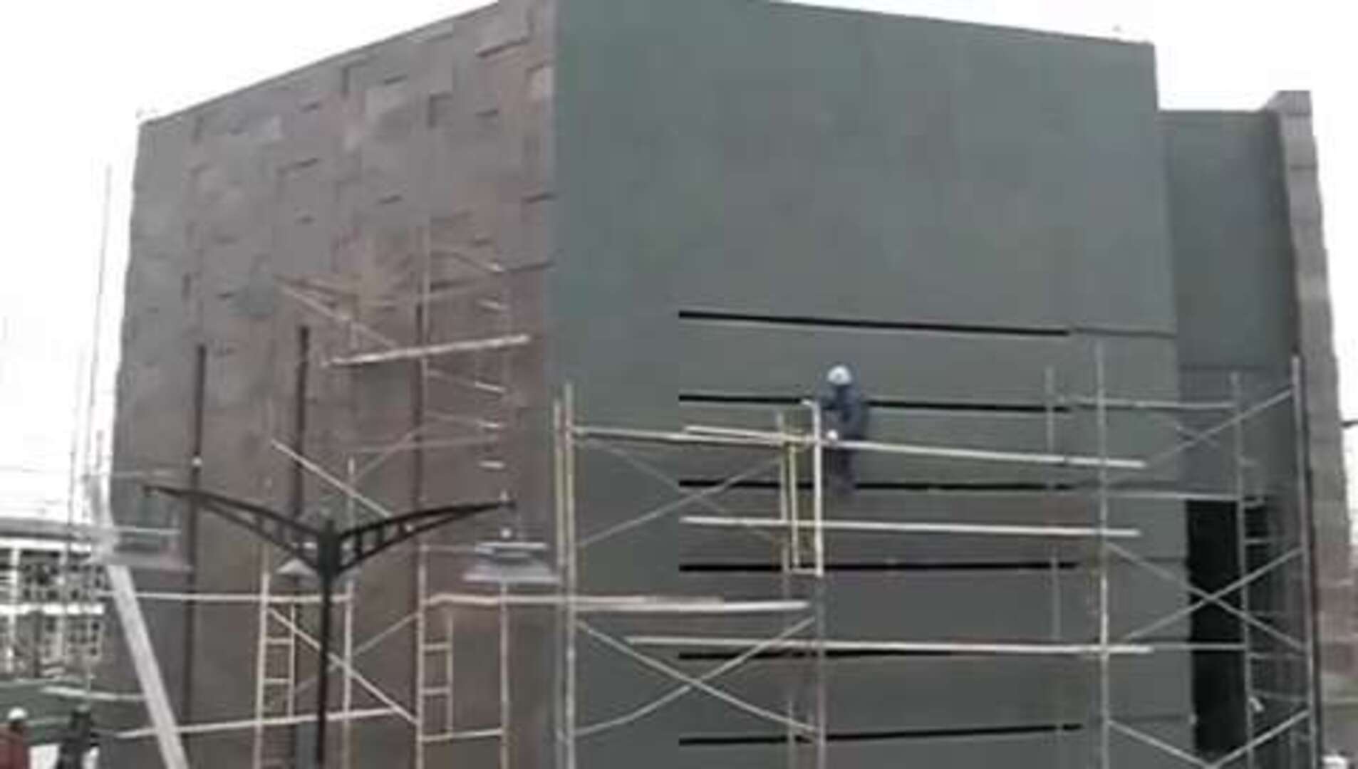 Cristina Fernández inaugura la tumba del «faraón Kirchner»