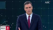 Pedro Sánchez rehúye el debate y enmudece al hablar de pactos e indultos