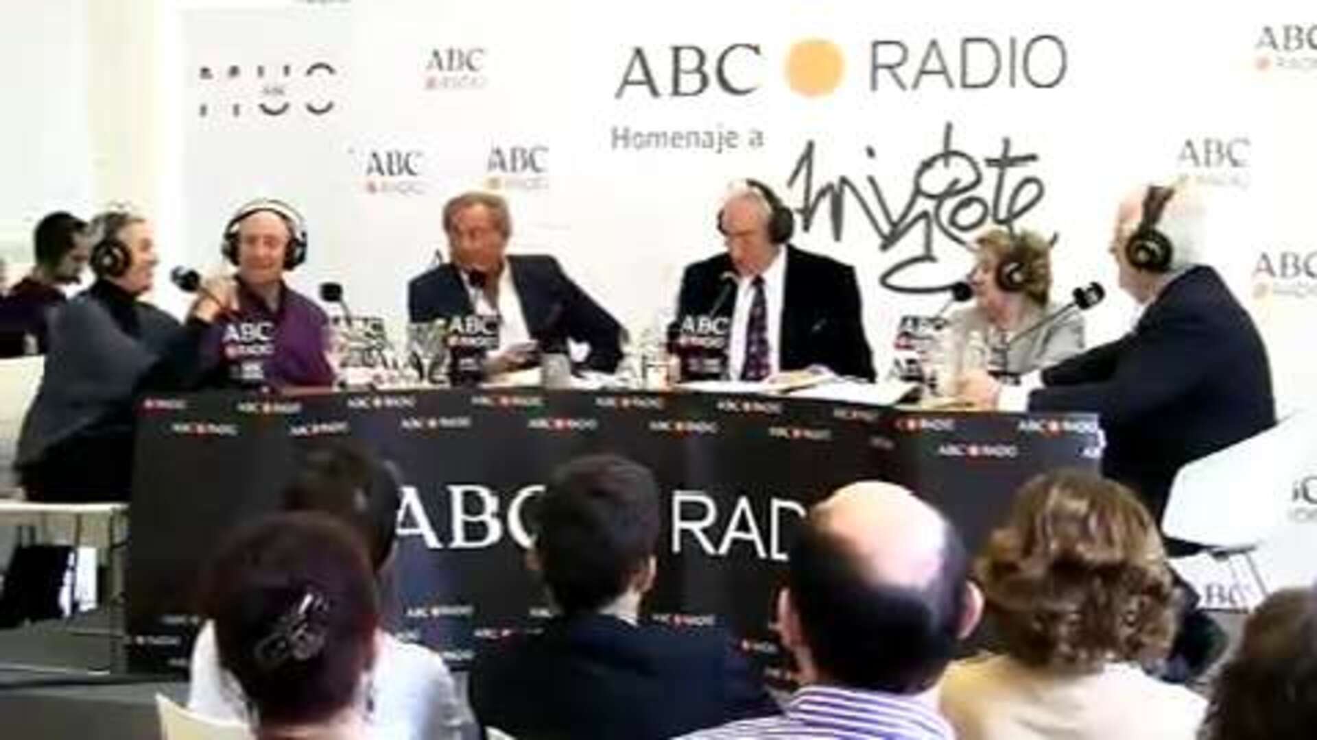 Merecido homenaje a Antonio Mingote