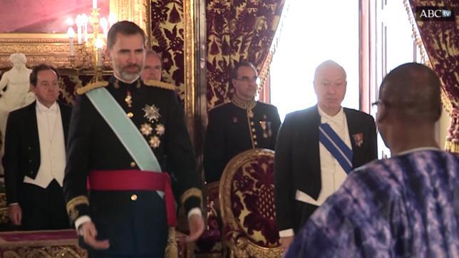 El nuevo embajador de Irak, Alaa Majid Hussein Al-Hashimy, durante la presentación de sus cartas credenciales al Rey