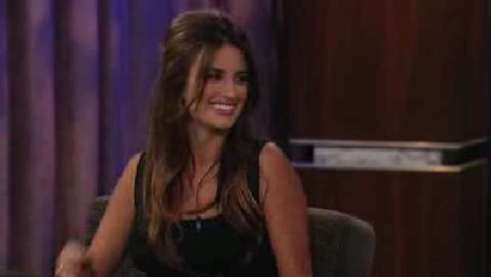 Penélope Cruz, esbelta y dicharachera, reaparece en televisión tras su embarazo