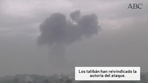 Las fuerzas de seguridad afganas en las inmediaciones del lugar donde se ha producido el atentado