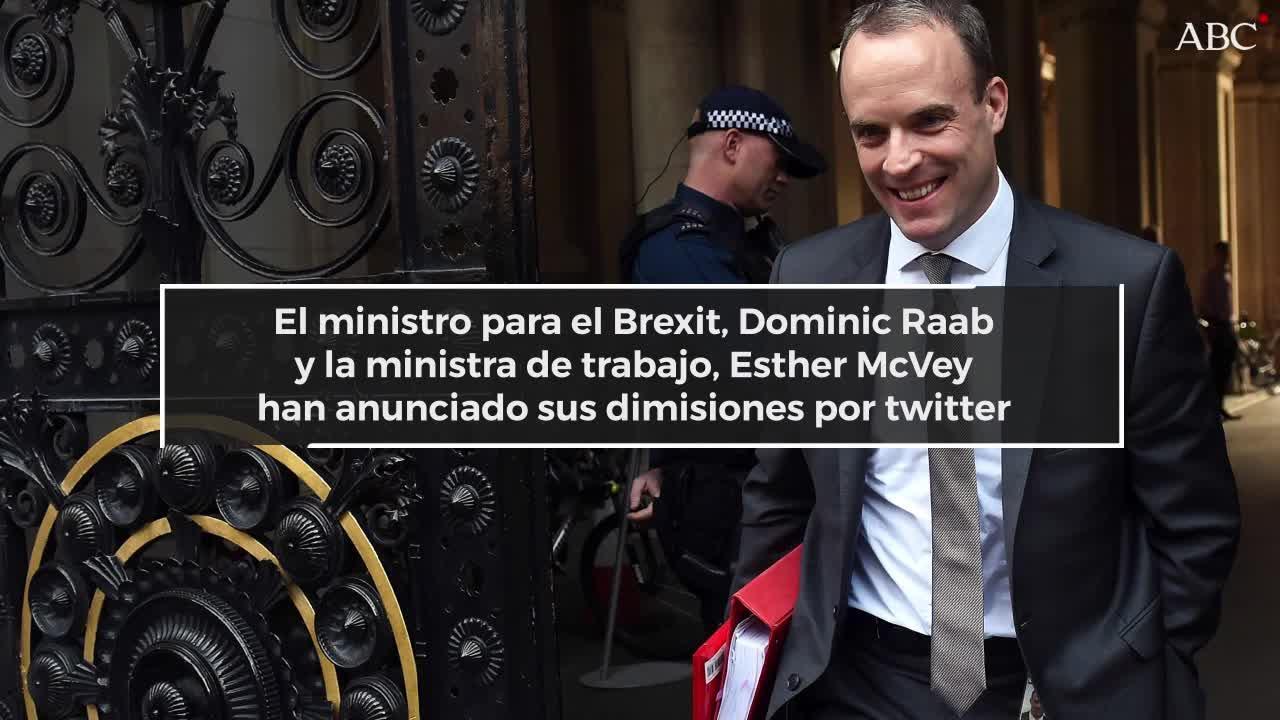 Golpe bajo al Brexit: dimiten dos ministros de Theresa May